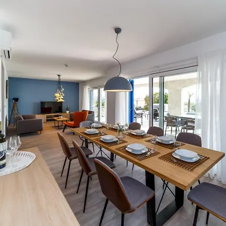 Villa Luxury Loma 2
