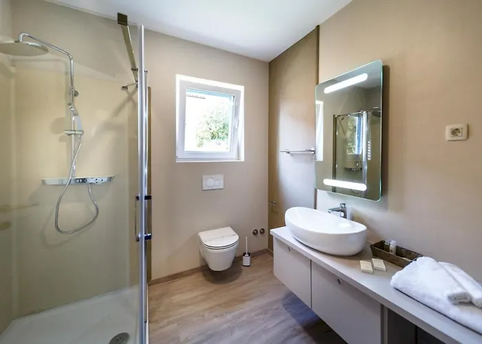 Willa Luxury Loma 2 *