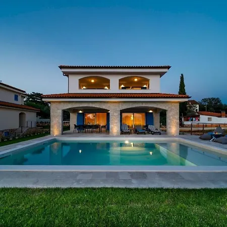 Luxury Loma 2 * Sveti Vid-Miholjice